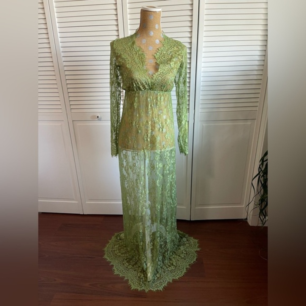 Amazing, elegant lace, hand, dyed dress evening gown green Sz Small